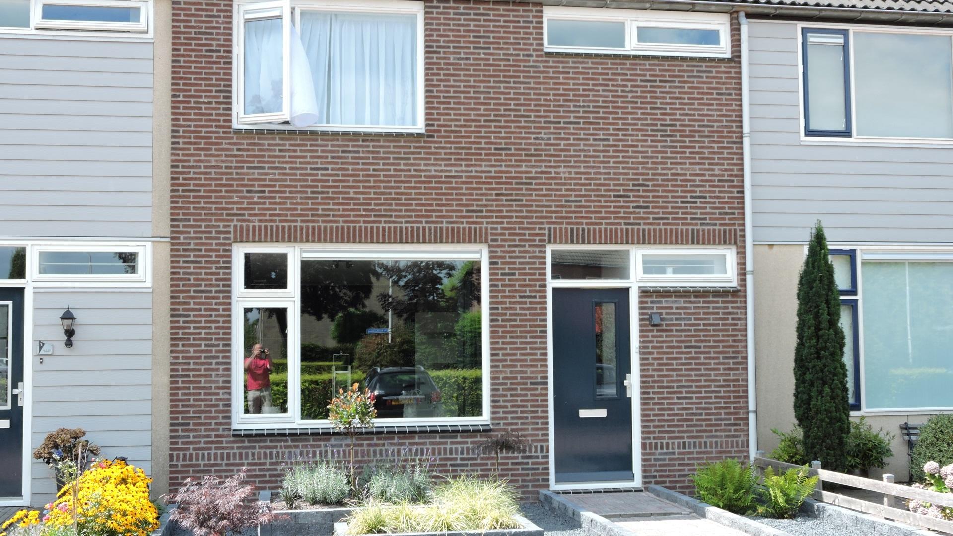 Metselwerk aan tussenwoning